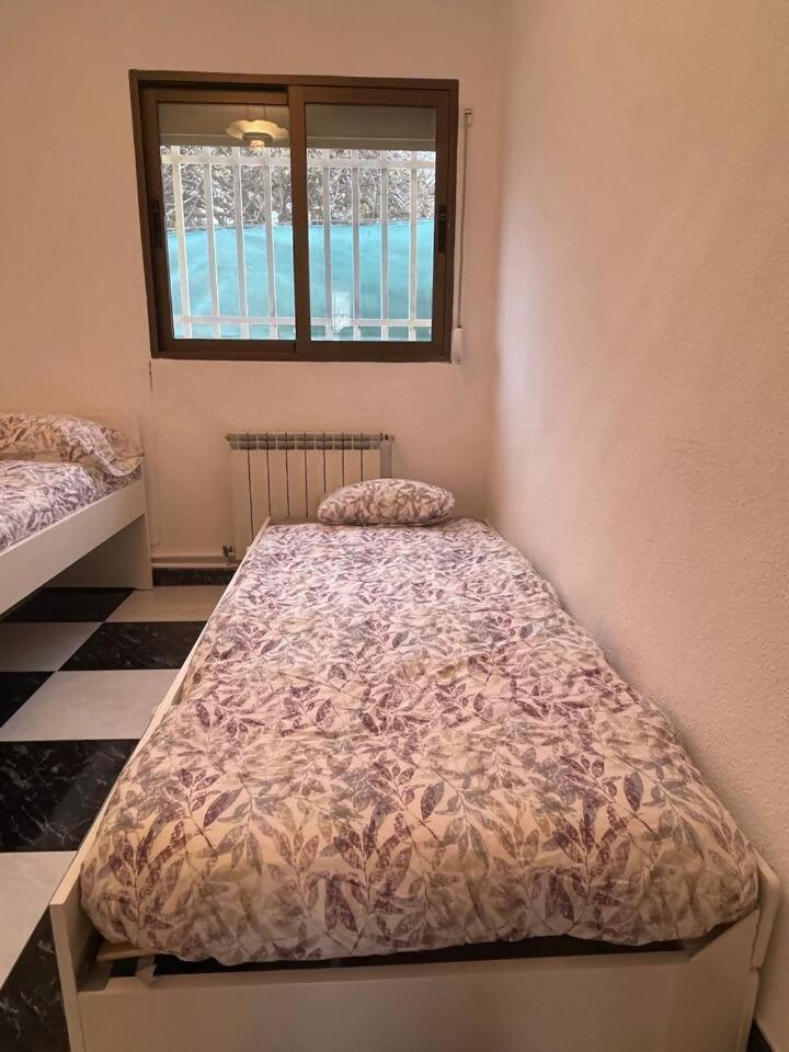 Casa Con Jardin En Ogijares Βίλα Εξωτερικό φωτογραφία