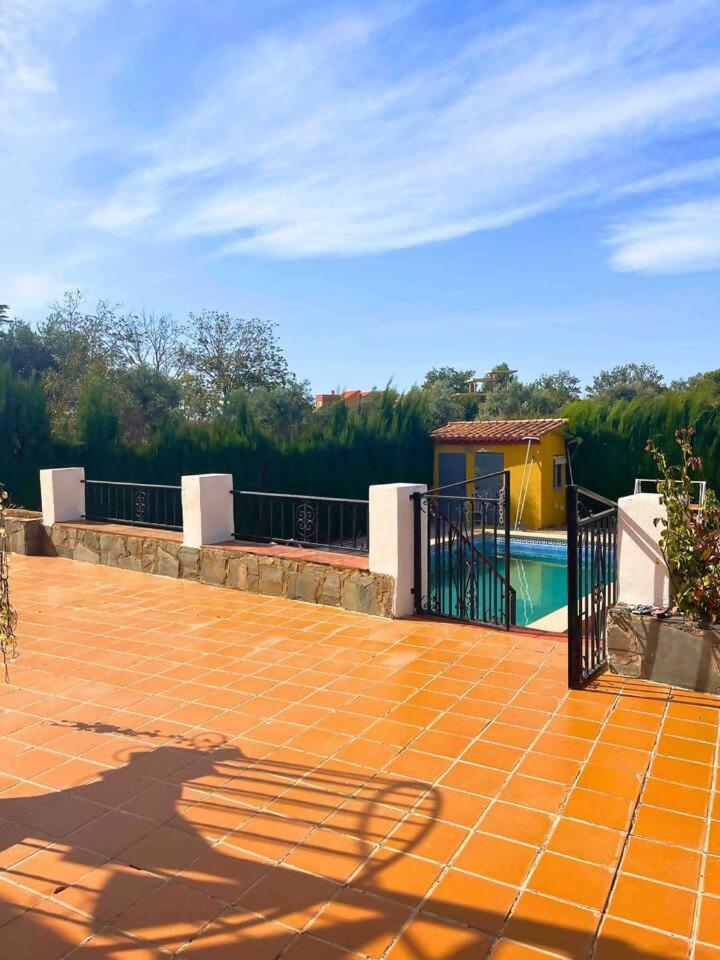 Casa Con Jardin En Ogijares Βίλα Εξωτερικό φωτογραφία