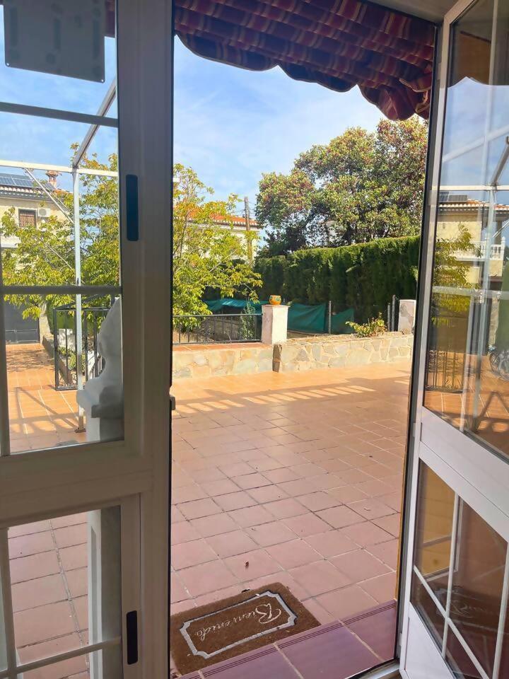 Casa Con Jardin En Ogijares Βίλα Εξωτερικό φωτογραφία